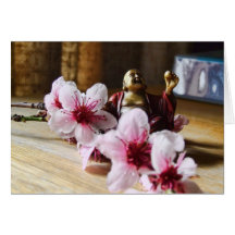 Frühling, der Buddha-Karte lacht