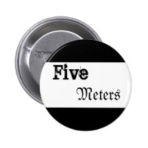 Fünf Meter Anstecknadel