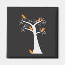Fünf orange Vögel in einem Baum-Magneten