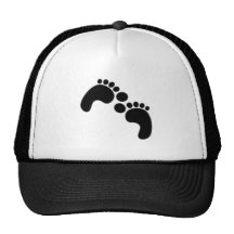 Füsse Fussspuren feet footprints Kultmütze