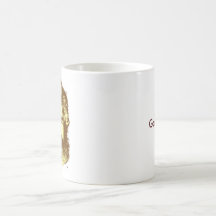 Gannburg stellen Becher gegenüber Teetasse