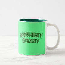 Geburtstag O'Baby St Patrick Tagest-shirts Tee Tasse