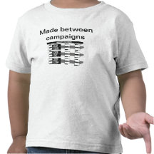 Gemacht zwischen Kampagnen T-shirts