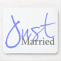 Gerade verheiratet (blaues Skript) Mousepad