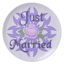 Gerade verheiratete Lavendel-Rose Party Teller