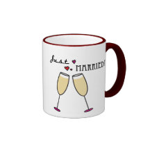 Gerade verheirateter Becher Kaffeehaferl