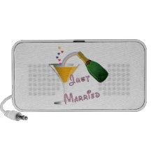 Gerade verheirateter Champagne-Hochzeits-Toast Laptop Speaker
