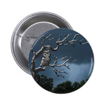 Gespenstische Eule Button