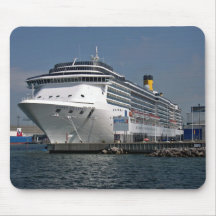 Großes Schiff satcked im Hafen Mousepads