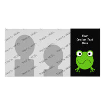 Grüner Frosch. Schauen verwirrt Fotokartenvorlagen
