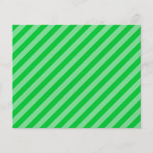 Grünes Stripy Muster Flyerdesign