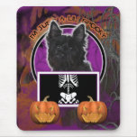 Halloween - gerade ein Lil gespenstisch - Steinhau Mousepads