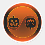 Halloween Yin Yang Runde Aufkleber