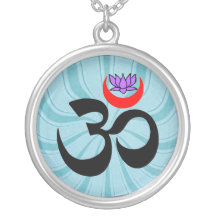 Halskette OM Lotus