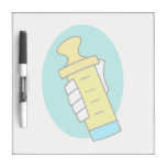 Hand, die abstrakte gelbe Babyflasche hält Whiteboard