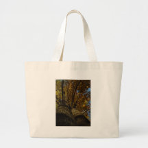Herauf eine Baum-Tasche