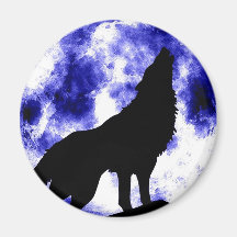 Heulenwolf am Mond Magnets