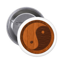 Hölzernes Yin Yang Anstecknadelbuttons