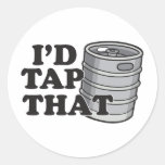 Ich würde den anstechen! runde sticker
