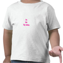 im das T-Stück der großen Schwester Shirts