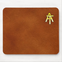 Initialen A und T aus Gold auf Ledergrund Mauspads