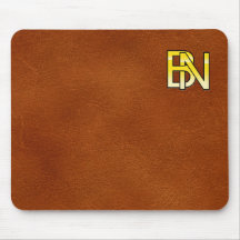 Initialen B und N aus Gold auf Ledergrund Mousepads