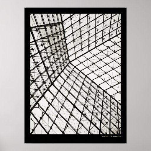 Innerhalb der Pyramide des Louvre - Plakat