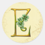 Irisches Goldmonogramm E Sticker