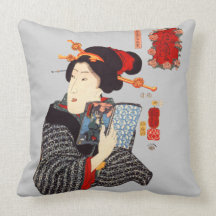 Japanische Frau lesen2 Zierkissen