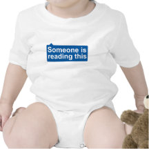 Jemand liest tshirt