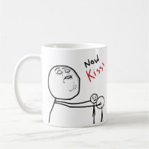 Jetzt Kuss-Raserei-Gesichts-Comic Meme Teetasse