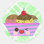 Kawaii Eiscreme-Eiscremebecher würzt köstliches ka Runde Aufkleber