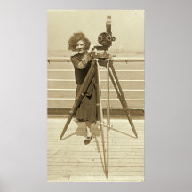 Lajinska mit Vintager Film-Kamera Plakatdruck