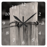 Ländliche Zaun-Posten-Quadrat-Uhr