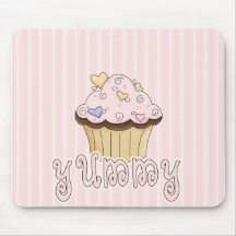 Leckerer Kuchenentwurf auf mousepad