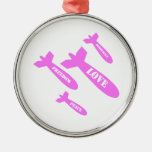 Liebe bombardiert Rosa Ornamente