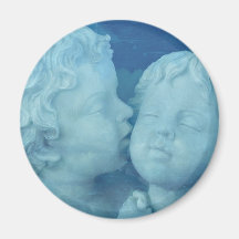 Liebe ist in der Luft, Vintages Steinengels-Küssen Kühlschrankmagnet