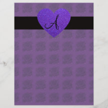Lila Herzmonogramm-Rosen Personalisierte Flyer