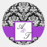 Lila Hochzeits-Monogramm-Damast-Siegel Stickers