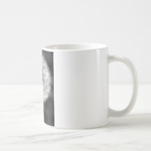 Löwenzahn gegangen, um zu säen kaffeetasse