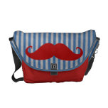 Lustiger roter Schnurrbart und blaue weiße Streife kuriertaschen