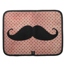 Lustiger Schnurrbart auf niedlichem rosa Polka-Pun Mappe