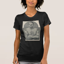 Maskuliner Typ Bruce, der tätowierte australische  Tshirt