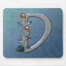 MetallBlumen-Monogramm D Mauspad