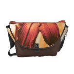 mit Blumen Kurier Tasche