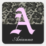Mit Monogramm Schwarzweiss-Buchstabe ein Aufkleber