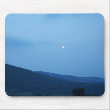 Mond über Gebirgsmausunterlage Mousepad