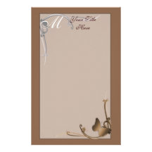 Monogramm-Schmetterlings-Briefpapier Bedrucktes Papier