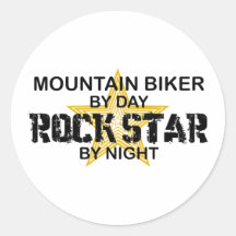 Mountainbiker-Rockstar bis zum Nacht Runder Sticker