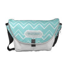 Mutiges Zickzack Streifen-Aqua-Hochzeits-Datum bes Kuriertasche